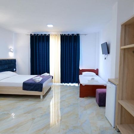 Hotel Solis Εξαμίλιο Εξωτερικό φωτογραφία