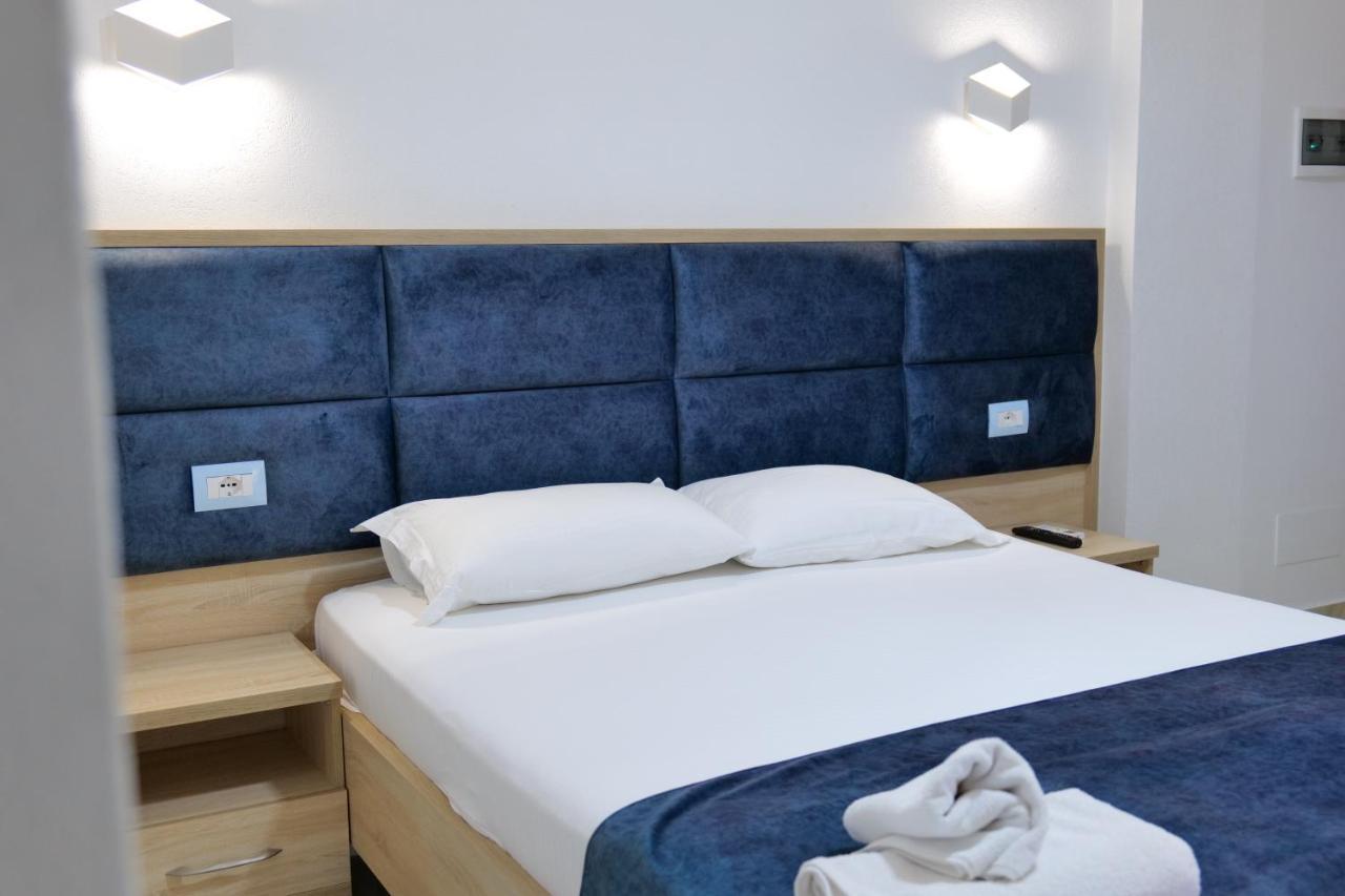 Hotel Solis Εξαμίλιο Εξωτερικό φωτογραφία