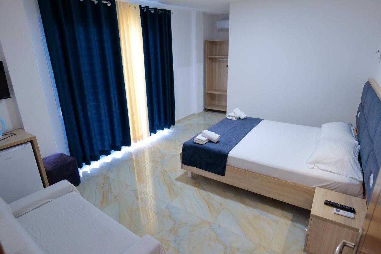 Hotel Solis Εξαμίλιο Εξωτερικό φωτογραφία
