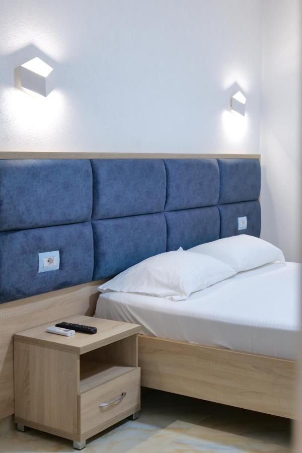 Hotel Solis Εξαμίλιο Εξωτερικό φωτογραφία
